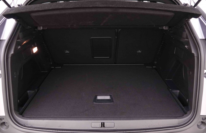 PEUGEOT_PEUGEOT_3008_2548287_5.jpg