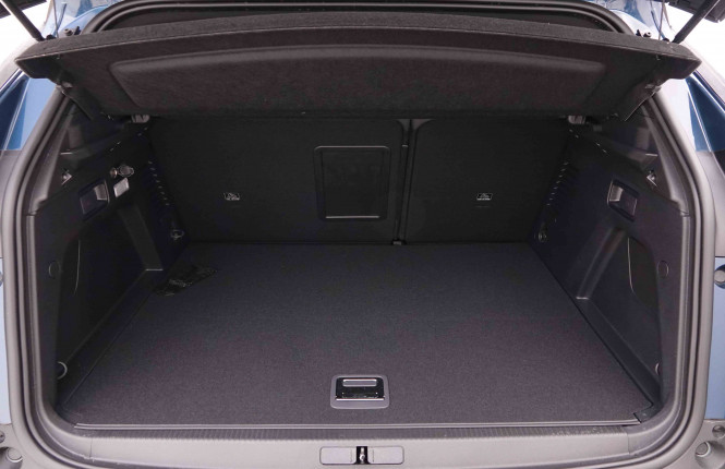 PEUGEOT_PEUGEOT_3008_2549030_5.jpg