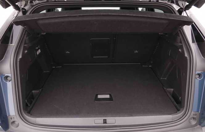 PEUGEOT_PEUGEOT_3008_2549521_5.jpg