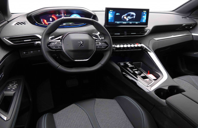 PEUGEOT_PEUGEOT_3008_2549522_7.jpg