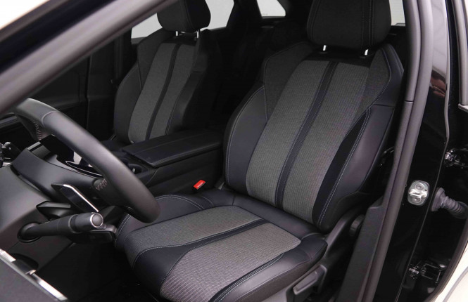 PEUGEOT_PEUGEOT_3008_2550311_7.jpg