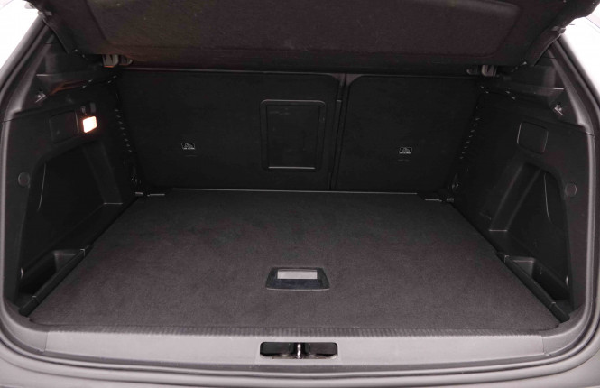 PEUGEOT_PEUGEOT_3008_2550330_5.jpg