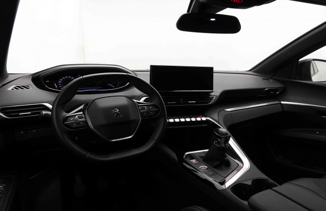 PEUGEOT_PEUGEOT_3008_2550330_7.jpg
