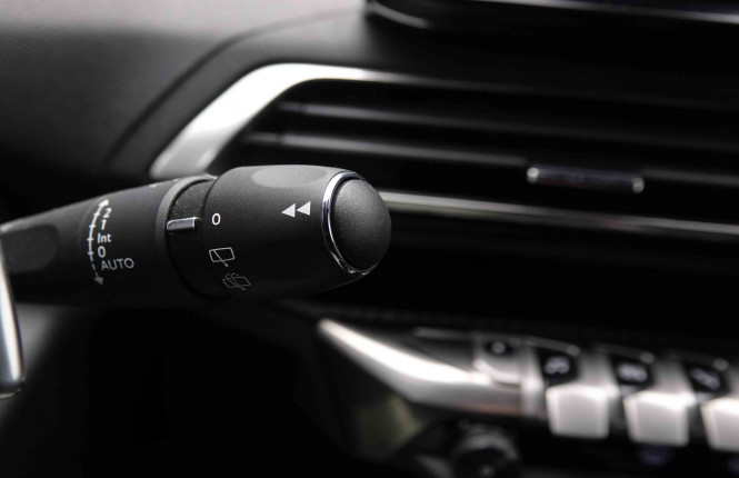 PEUGEOT_PEUGEOT_3008_2550343_16.jpg PEUGEOT_PEUGEOT_3008_2550343_16.jpg