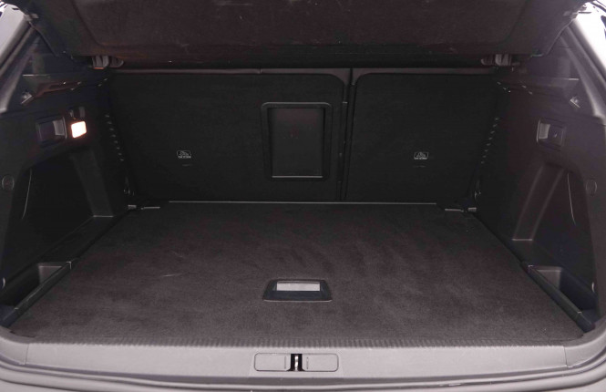 PEUGEOT_PEUGEOT_3008_2550993_5.jpg PEUGEOT_PEUGEOT_3008_2550993_5.jpg