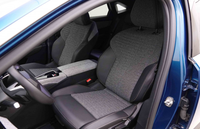 PEUGEOT_PEUGEOT_3008_2551077_6.jpg