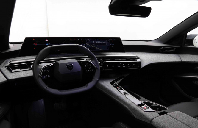 PEUGEOT_PEUGEOT_3008_2551225_7.jpg