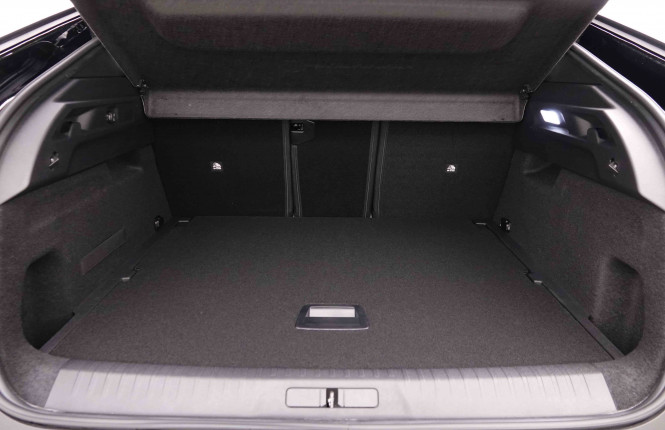 PEUGEOT_PEUGEOT_3008_2551227_5.jpg