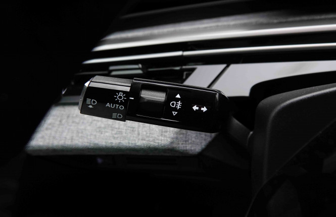 PEUGEOT_PEUGEOT_3008_2551229_17.jpg PEUGEOT_PEUGEOT_3008_2551229_17.jpg