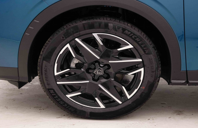 PEUGEOT_PEUGEOT_3008_2551232_22.jpg