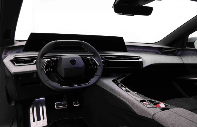 PEUGEOT_PEUGEOT_3008_2651948_8.jpg