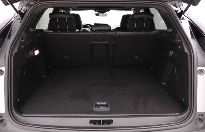 PEUGEOT_PEUGEOT_3008_2652901_5.jpg