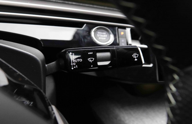 PEUGEOT_PEUGEOT_3008_2652908_19.jpg