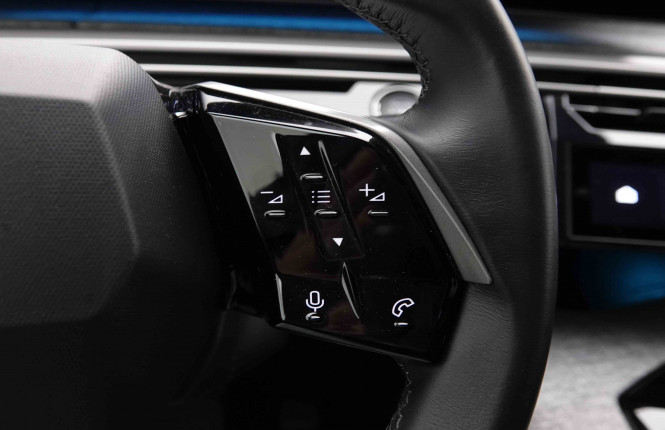 PEUGEOT_PEUGEOT_3008_2652962_19.jpg