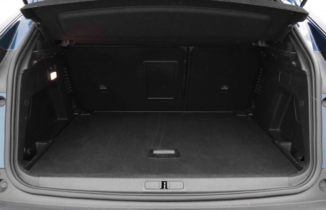 PEUGEOT_PEUGEOT_3008_2653102_5.jpg
