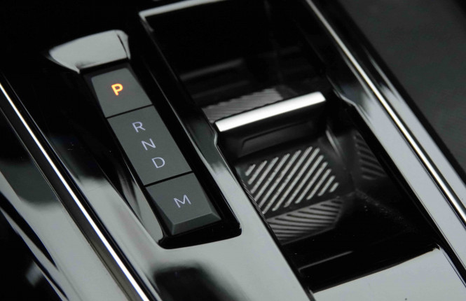 PEUGEOT_PEUGEOT_3008_2653105_15.jpg
