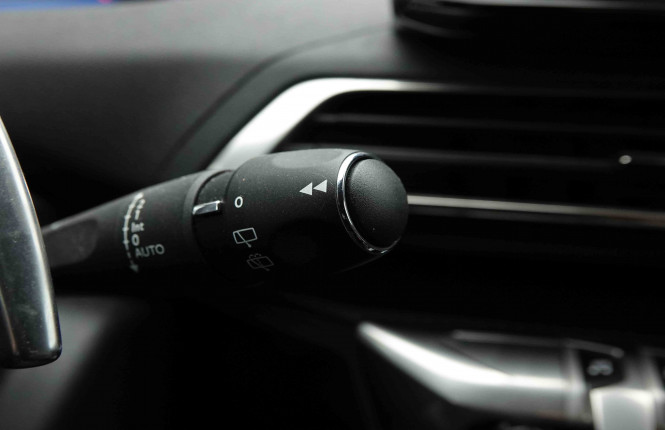 PEUGEOT_PEUGEOT_3008_2653108_16.jpg
