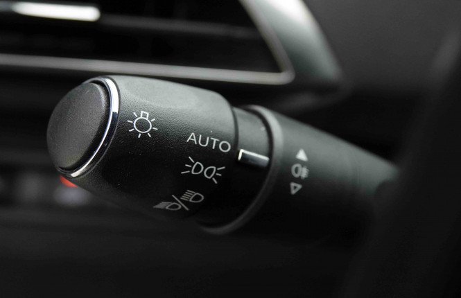 PEUGEOT_PEUGEOT_3008_2653115_16.jpg