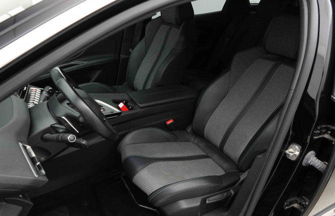 PEUGEOT_PEUGEOT_3008_2653685_6.jpg