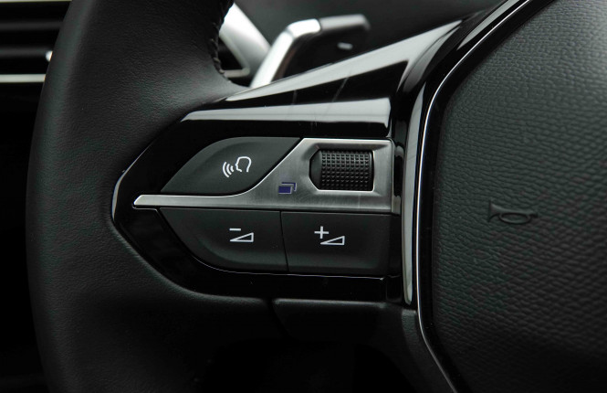 PEUGEOT_PEUGEOT_3008_2654228_20.jpg PEUGEOT_PEUGEOT_3008_2654228_20.jpg