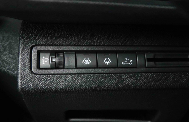 PEUGEOT_PEUGEOT_3008_2654228_22.jpg PEUGEOT_PEUGEOT_3008_2654228_22.jpg