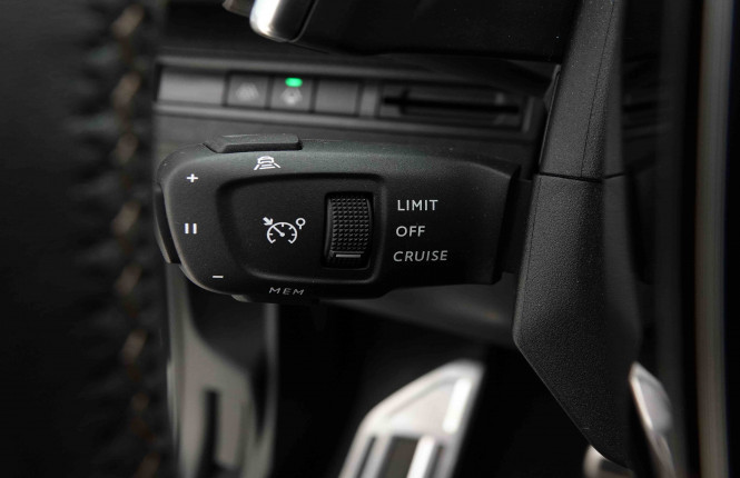 PEUGEOT_PEUGEOT_3008_2654450_18.jpg