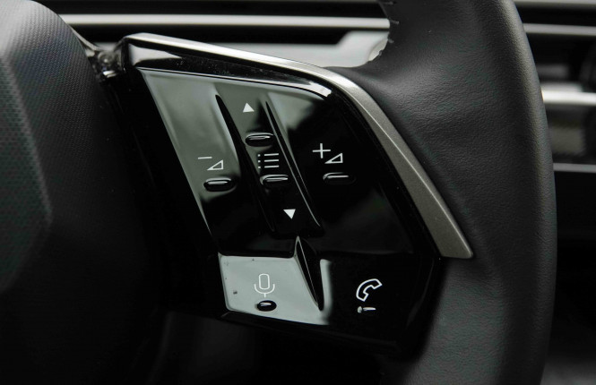 PEUGEOT_PEUGEOT_3008_2654550_19.jpg PEUGEOT_PEUGEOT_3008_2654550_19.jpg