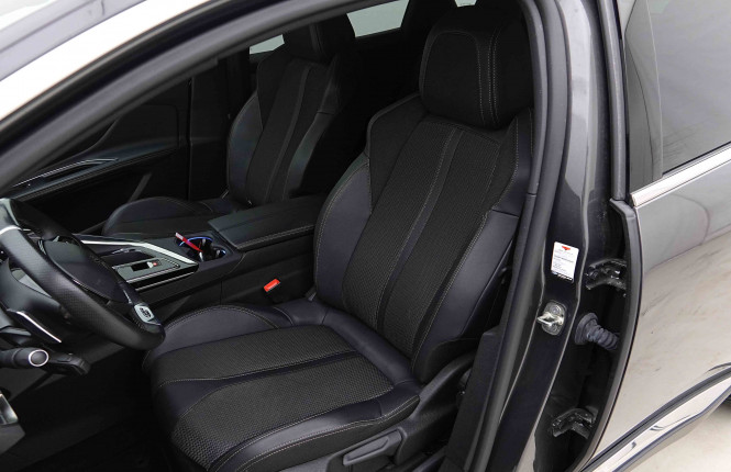 PEUGEOT_PEUGEOT_3008_2654709_7.jpg
