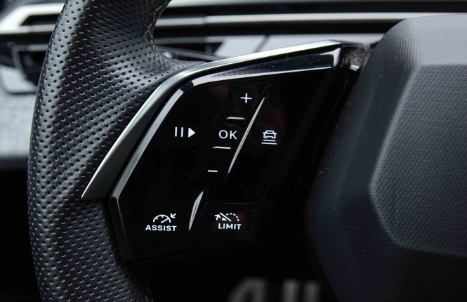 PEUGEOT_PEUGEOT_3008_2655549_19.jpg PEUGEOT_PEUGEOT_3008_2655549_19.jpg