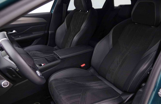 PEUGEOT_PEUGEOT_308_2547204_35.jpg