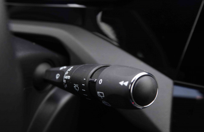 PEUGEOT_PEUGEOT_308_2547824_17.jpg