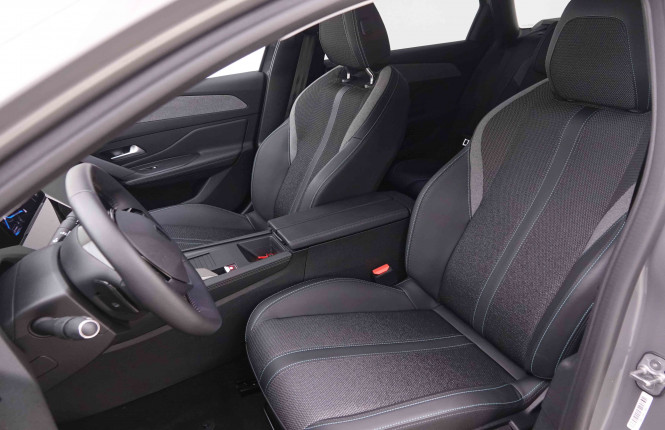 PEUGEOT_PEUGEOT_308_2548262_6.jpg