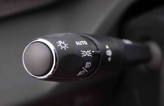 PEUGEOT_PEUGEOT_308_2548266_16.jpg