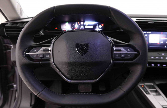 PEUGEOT_PEUGEOT_308_2548536_8.jpg