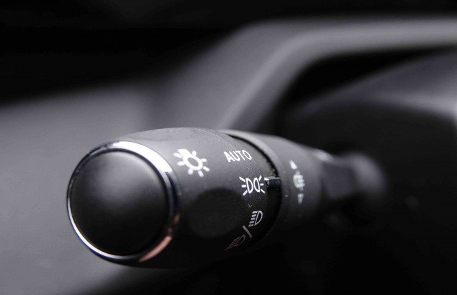 PEUGEOT_PEUGEOT_308_2549044_15.jpg