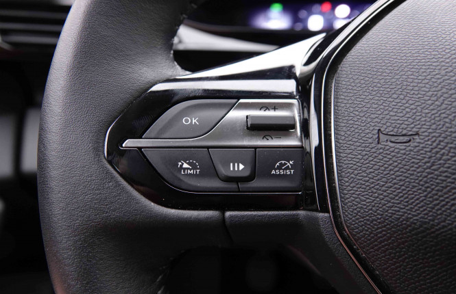 PEUGEOT_PEUGEOT_308_2549044_17.jpg