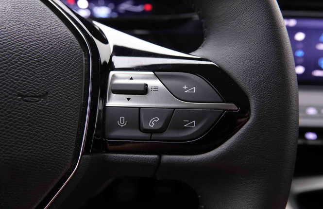 PEUGEOT_PEUGEOT_308_2549044_18.jpg
