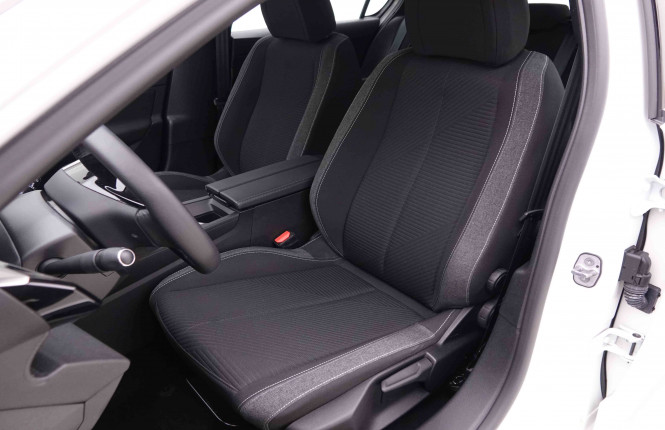 PEUGEOT_PEUGEOT_308_2549044_6.jpg