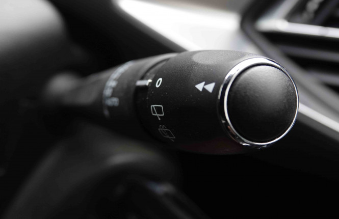 PEUGEOT_PEUGEOT_308_2549770_17.jpg