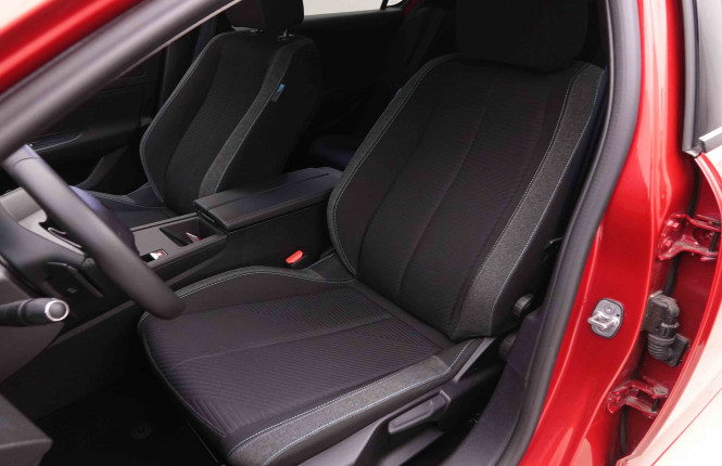 PEUGEOT_PEUGEOT_308_2550391_6.jpg PEUGEOT_PEUGEOT_308_2550391_6.jpg