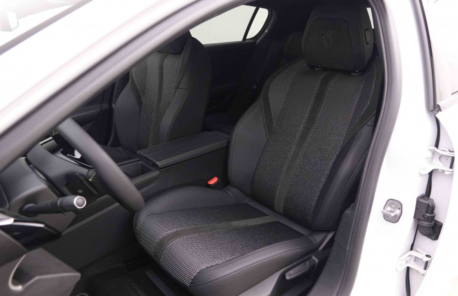PEUGEOT_PEUGEOT_308_2550655_6.jpg