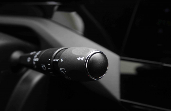 PEUGEOT_PEUGEOT_308_2550698_15.jpg