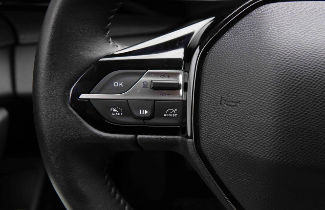 PEUGEOT_PEUGEOT_308_2550923_18.jpg PEUGEOT_PEUGEOT_308_2550923_18.jpg