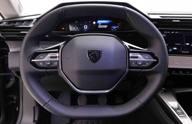 PEUGEOT_PEUGEOT_308_2550967_8.jpg