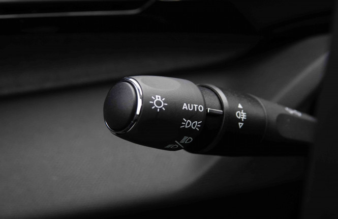 PEUGEOT_PEUGEOT_308_2550970_15.jpg PEUGEOT_PEUGEOT_308_2550970_15.jpg