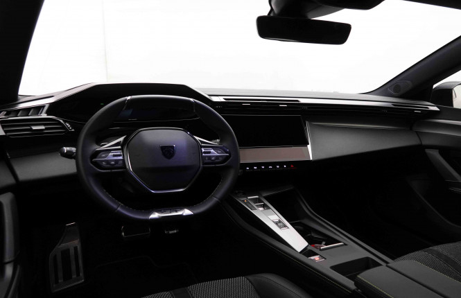 PEUGEOT_PEUGEOT_308_2550990_7.jpg