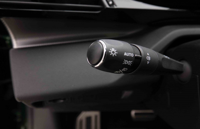 PEUGEOT_PEUGEOT_308_2551072_16.jpg PEUGEOT_PEUGEOT_308_2551072_16.jpg