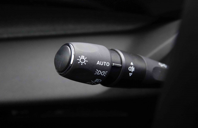 PEUGEOT_PEUGEOT_308_2652095_16.jpg PEUGEOT_PEUGEOT_308_2652095_16.jpg