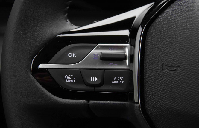 PEUGEOT_PEUGEOT_308_2652098_18.jpg PEUGEOT_PEUGEOT_308_2652098_18.jpg