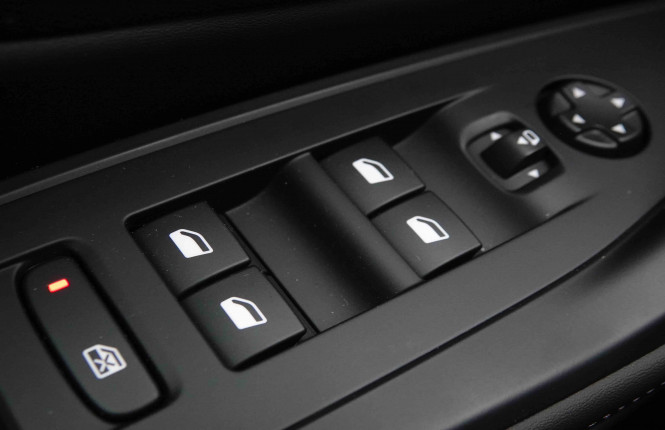 PEUGEOT_PEUGEOT_308_2652098_20.jpg PEUGEOT_PEUGEOT_308_2652098_20.jpg